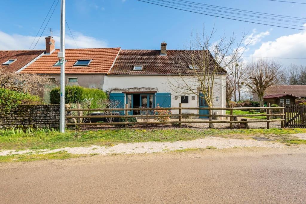 Maison De Campagne Au Coeur De L'Auxois - Tivauche-Le-Haut En Cote D'Or Corsaint Buitenkant foto